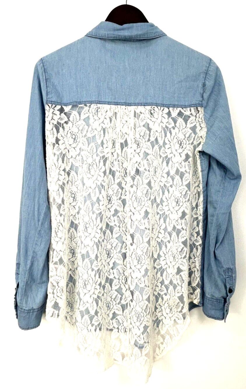 Wishful Park Size L Blue Chambray Button Up Blouse Lace Roll Tab Sleeve Top U3 - Picture 8 of 13